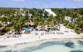Mayan Monkey Isla Mujeres - Social Hotel (Adults Only)